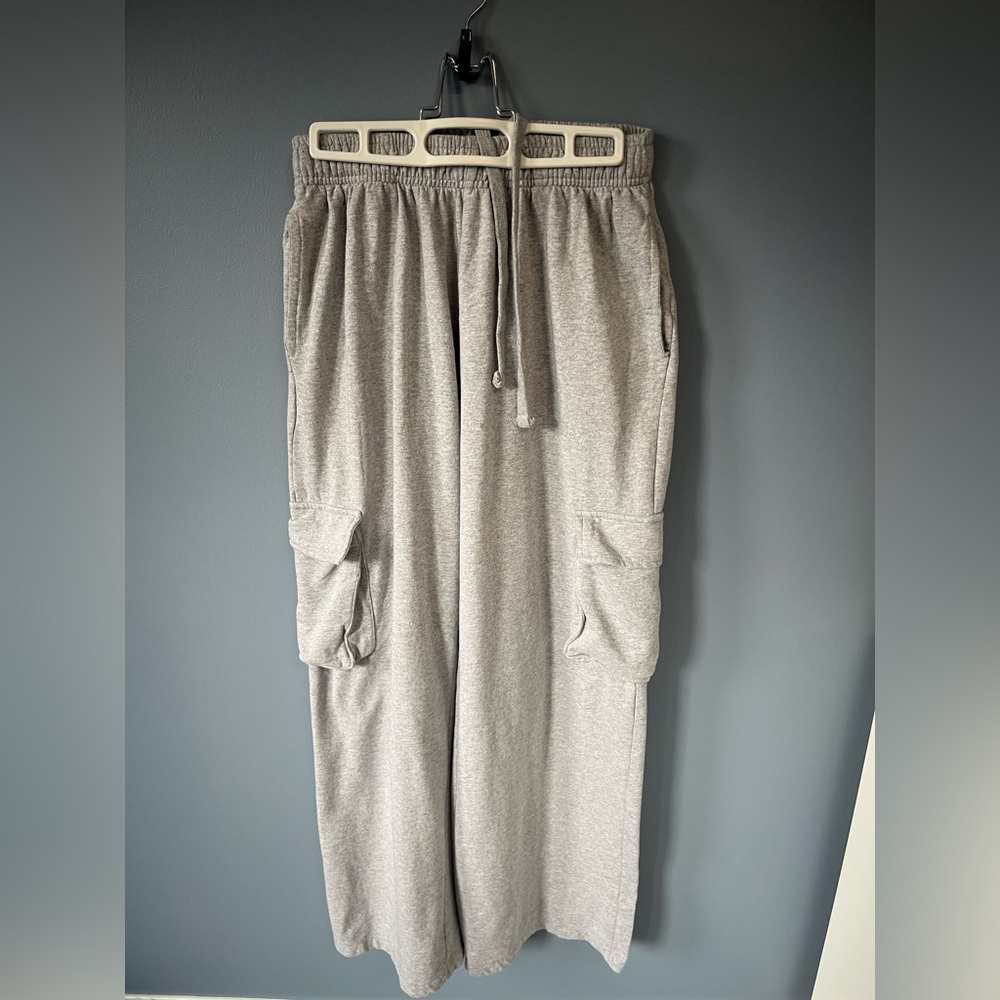 Gray Cargo Sweatpants